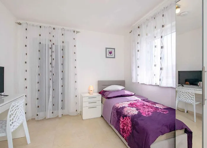 In - Insel Krk 43288 * Baška